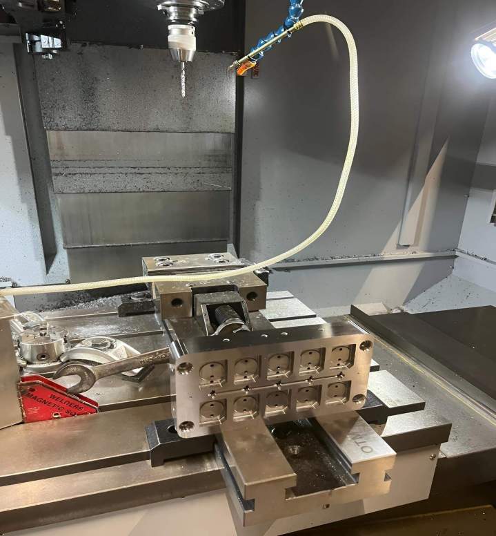 Expertise dans la création de moules pour vos pièces.