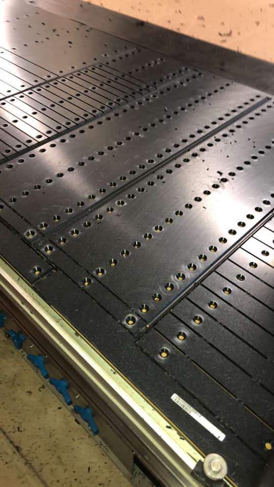 Ligne de découpage plastique France